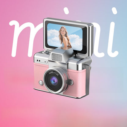 Miniature digital camera